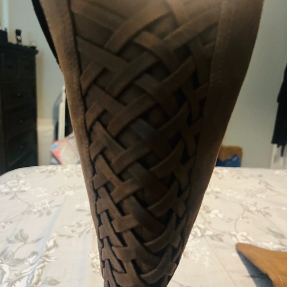 Fergalicious Tan Heeled Boots - Picture 7 of 13